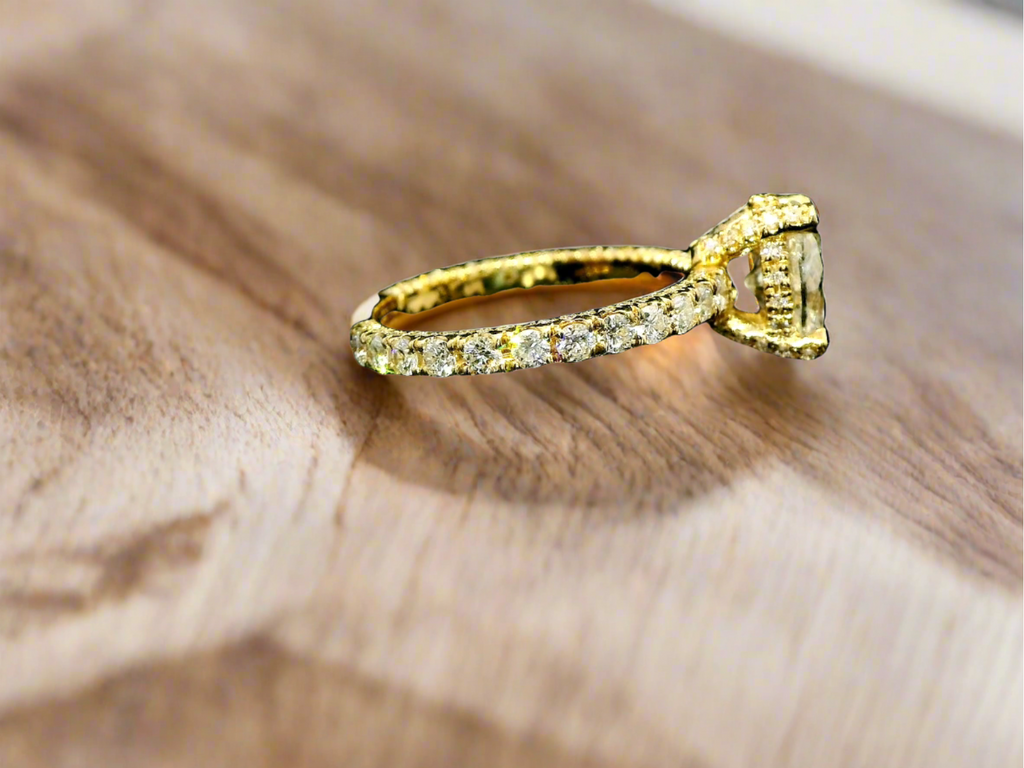 Oval Diamond Wedding Ring