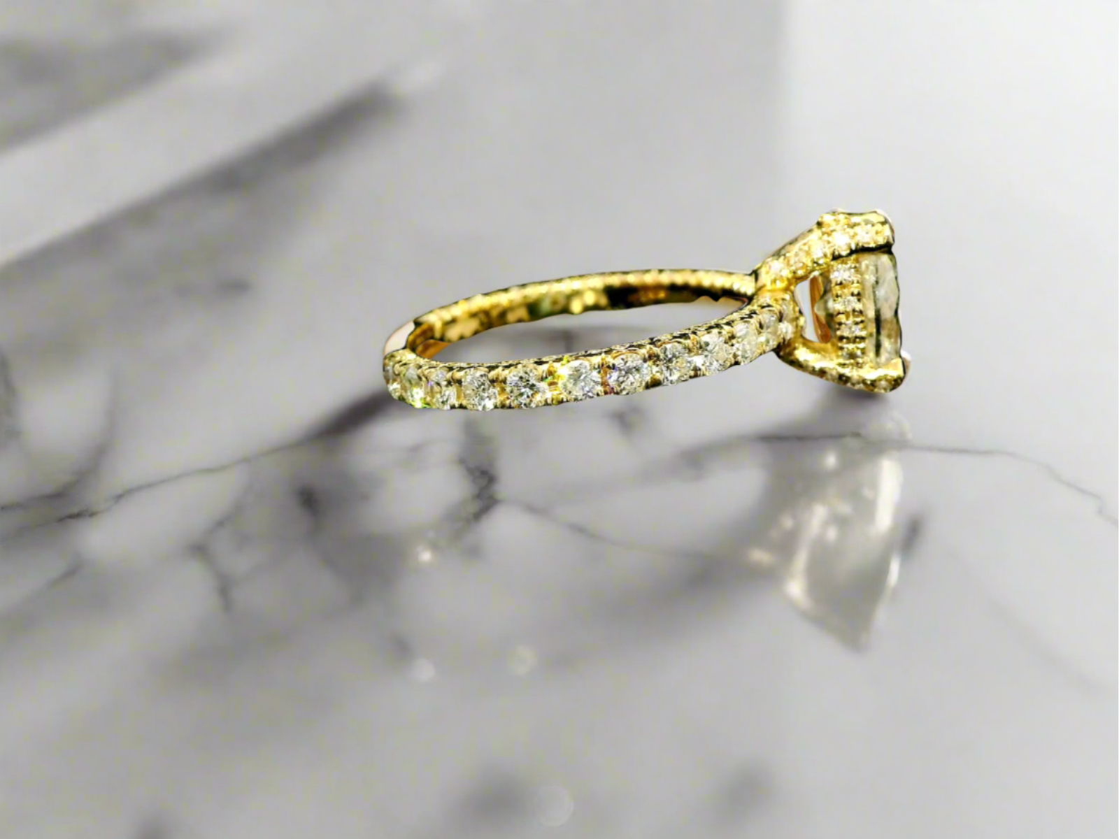 Oval Diamond Wedding Ring